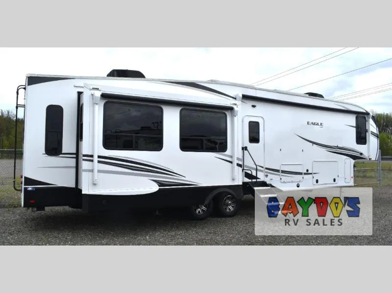 2023 Jayco Eagle 355MBQS - Photo 2