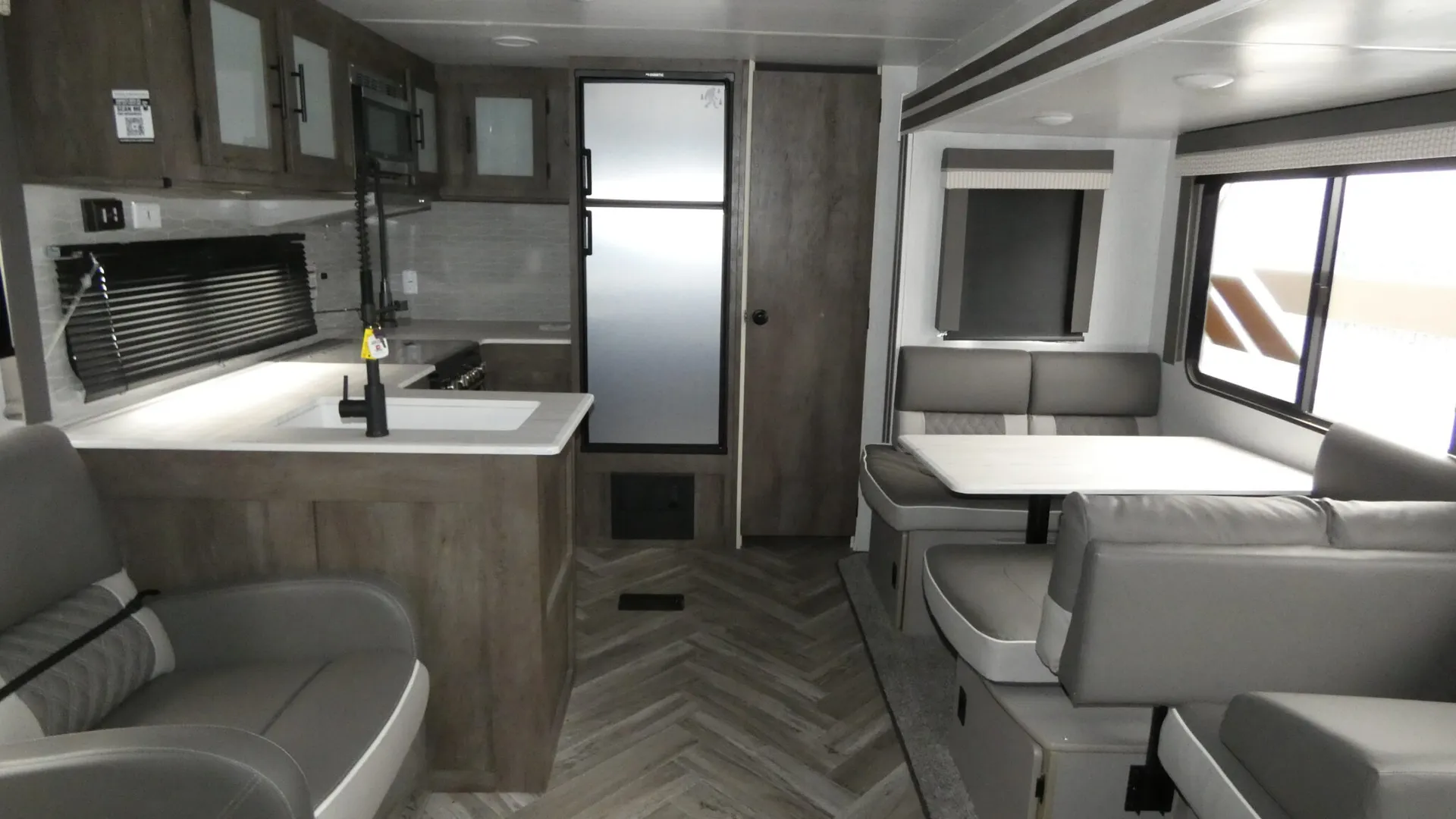 2022 Forest River Wildwood 27RK - Photo 3
