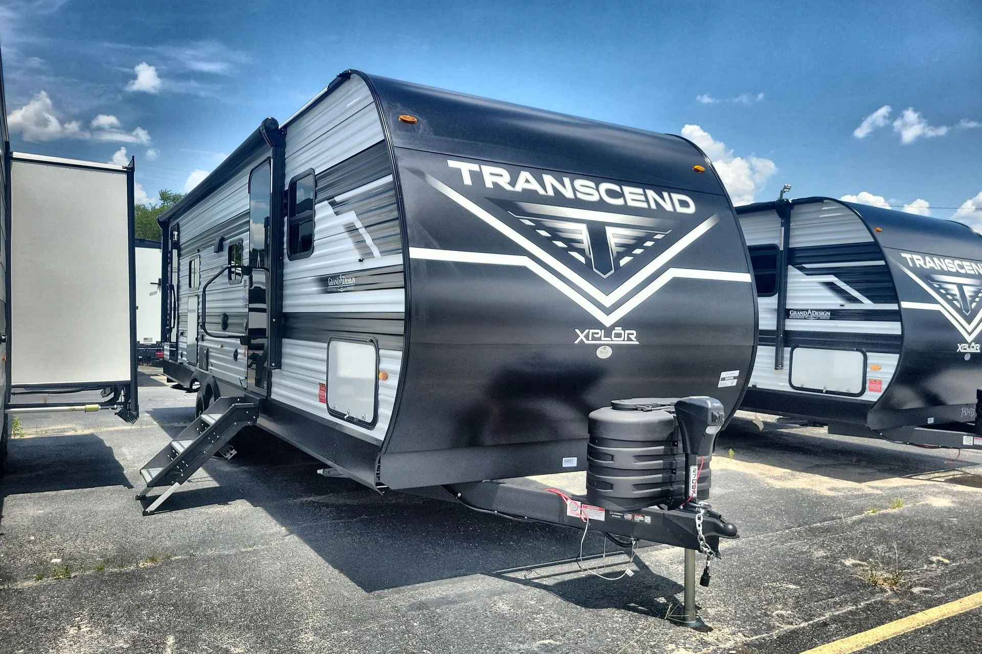 2026 Grand Design Transcend Xplor 27DBX - Photo 2