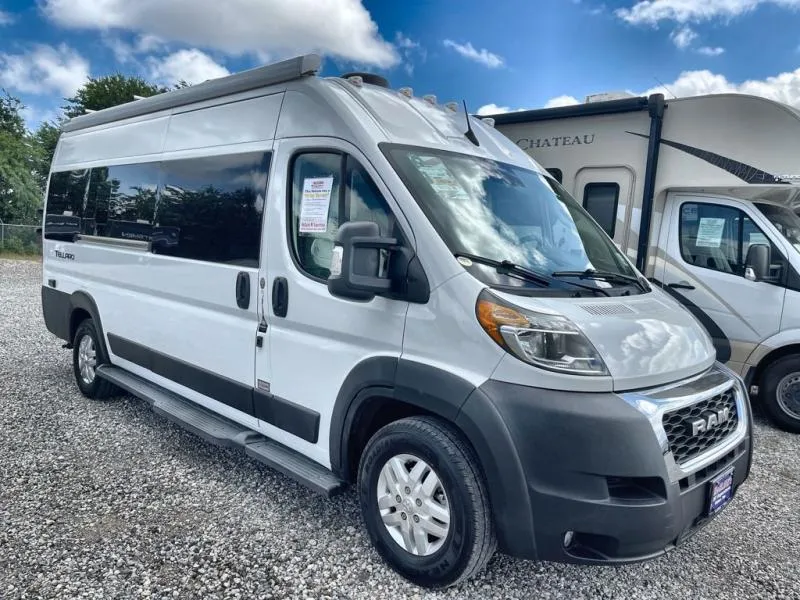 2023 Thor Motor Coach Tellaro 20L - Photo 2