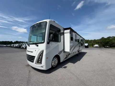 2025 Thor Motor Coach Windsport 35J - Photo 4