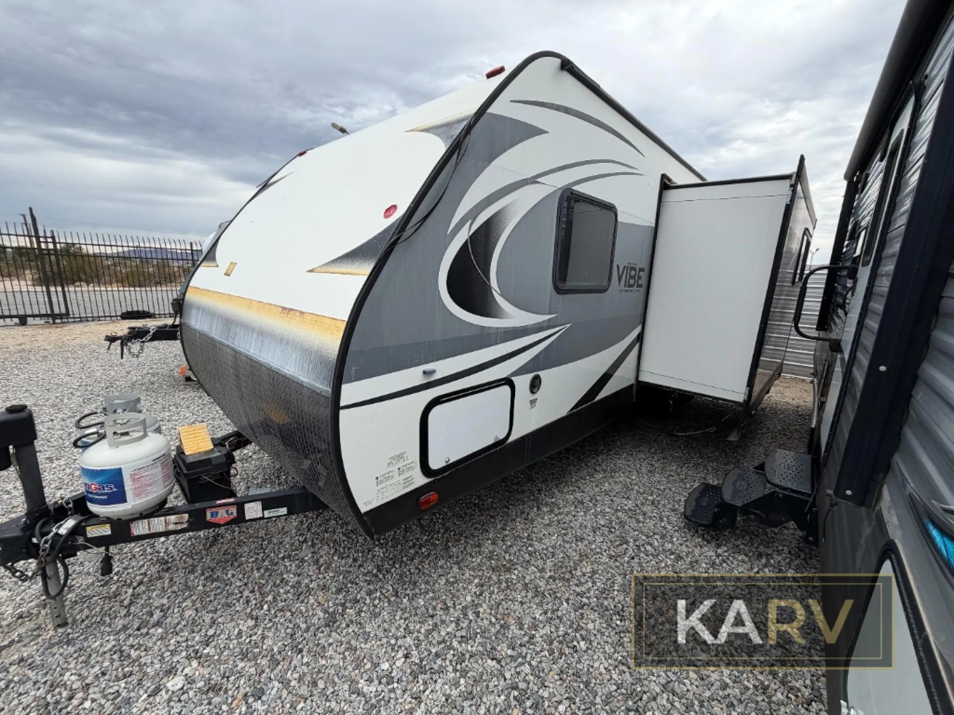 2019 Forest River Vibe Extreme Lite 258RKS dealer photo 2 from KARV