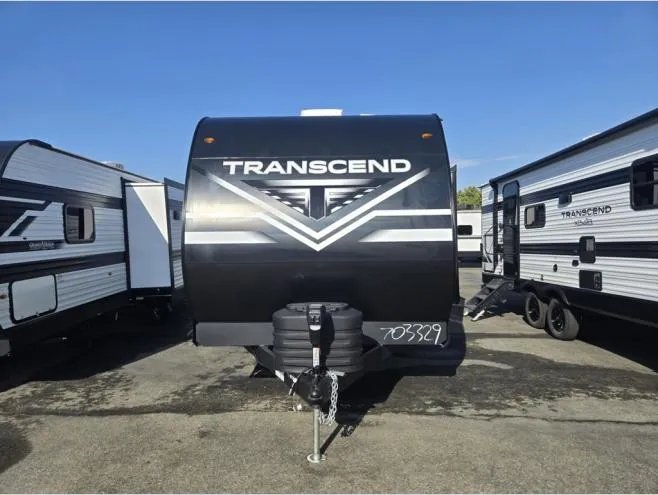 2026 Grand Design Transcend 325BHT - Photo 3