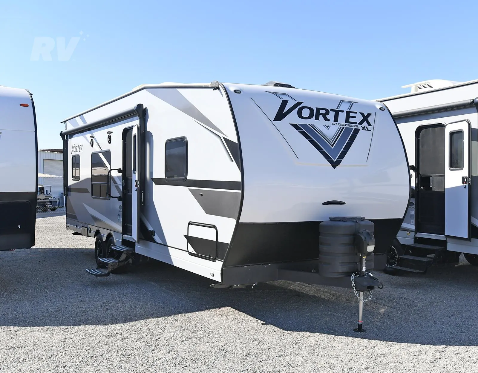 2026 Genesis Supreme Vortex V2515FSXL - Photo 3