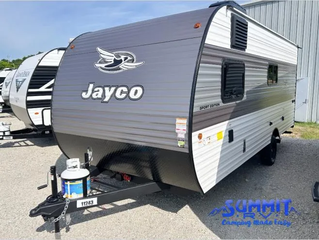 2027 Jayco Jay Flight SLX 172DB - Photo 3