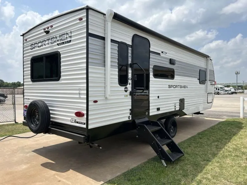 2026 KZ Sportsmen Select 231MK - Photo 2