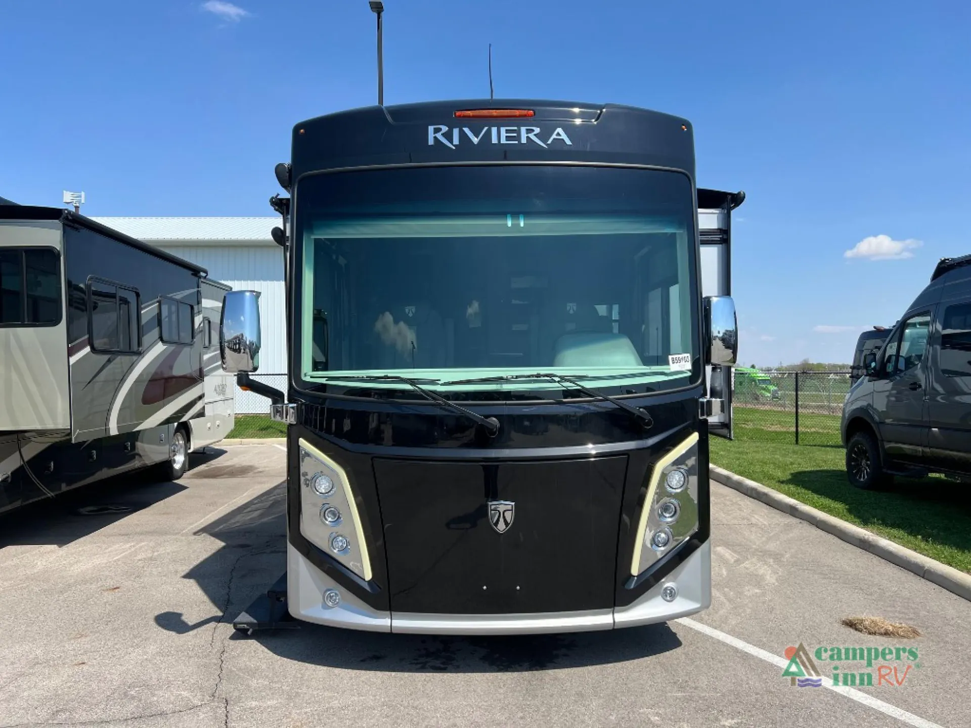 2024 Thor Motor Coach Riviera 38RB - Photo 3