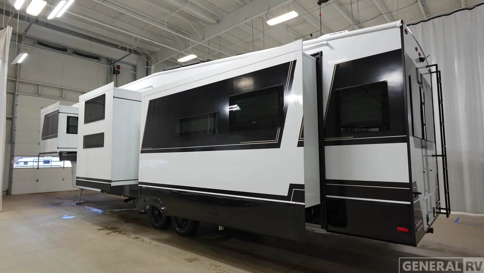 2026 Brinkley Model Z 3610 - Photo 4