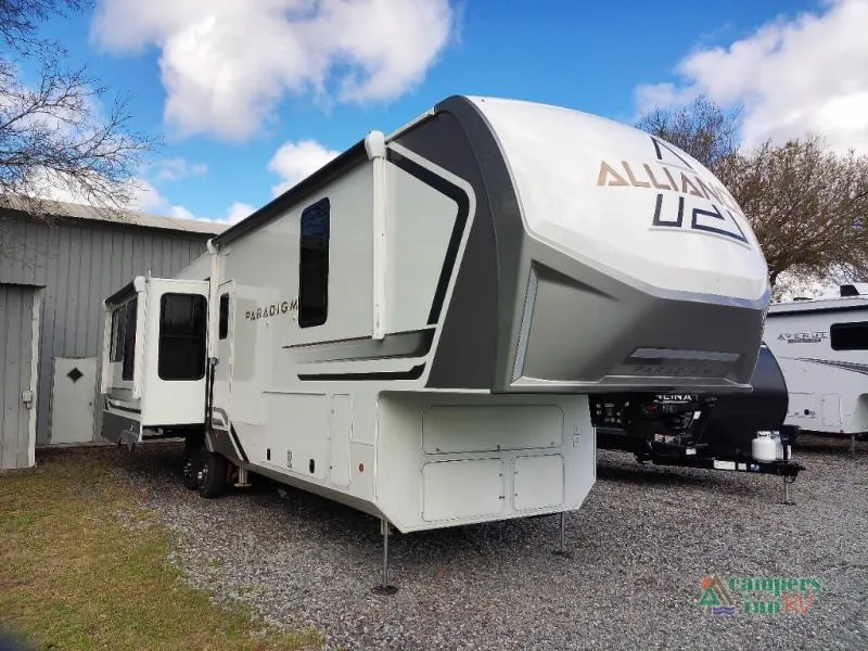 2026 Alliance RV Paradigm 340RL - Photo 2