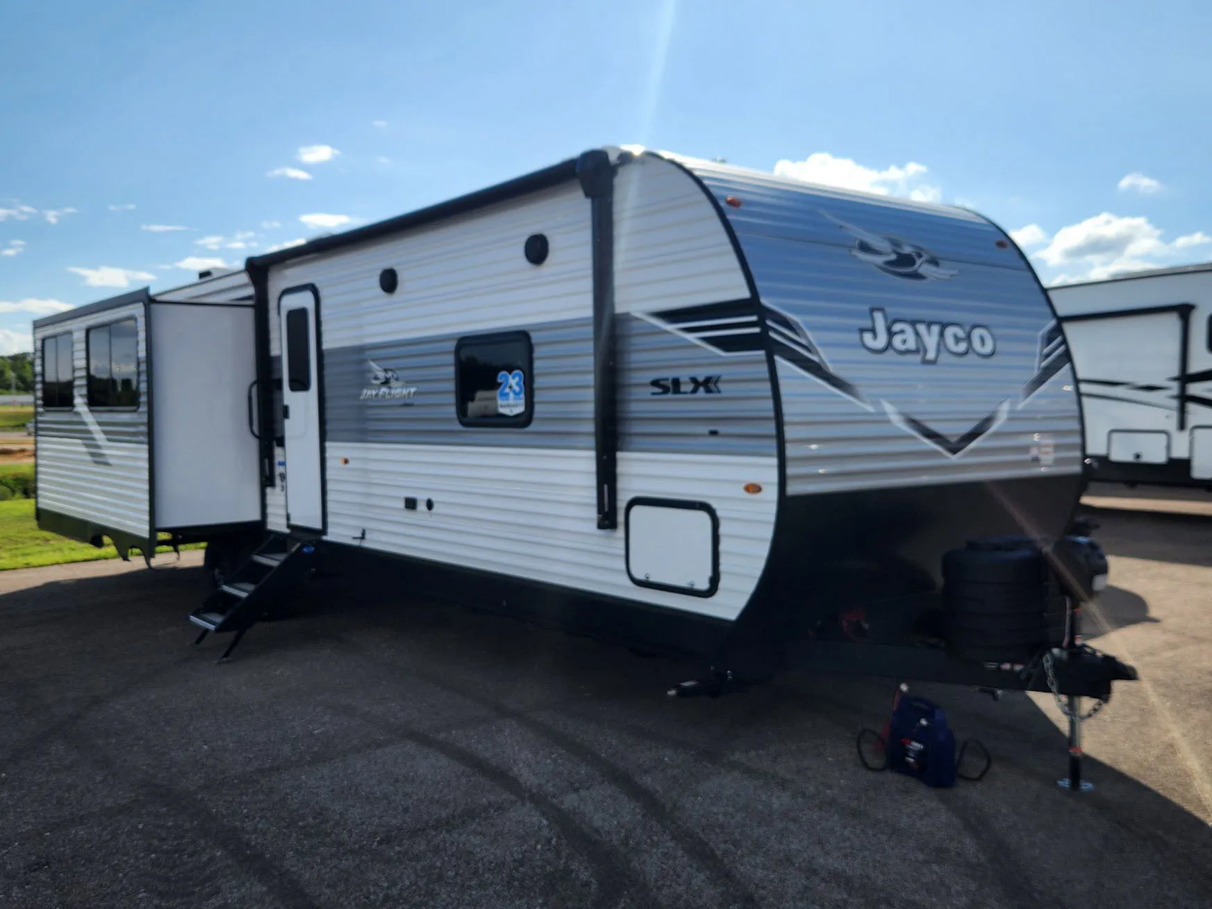 2026 Jayco Jay Flight SLX 334RTS - Photo 2