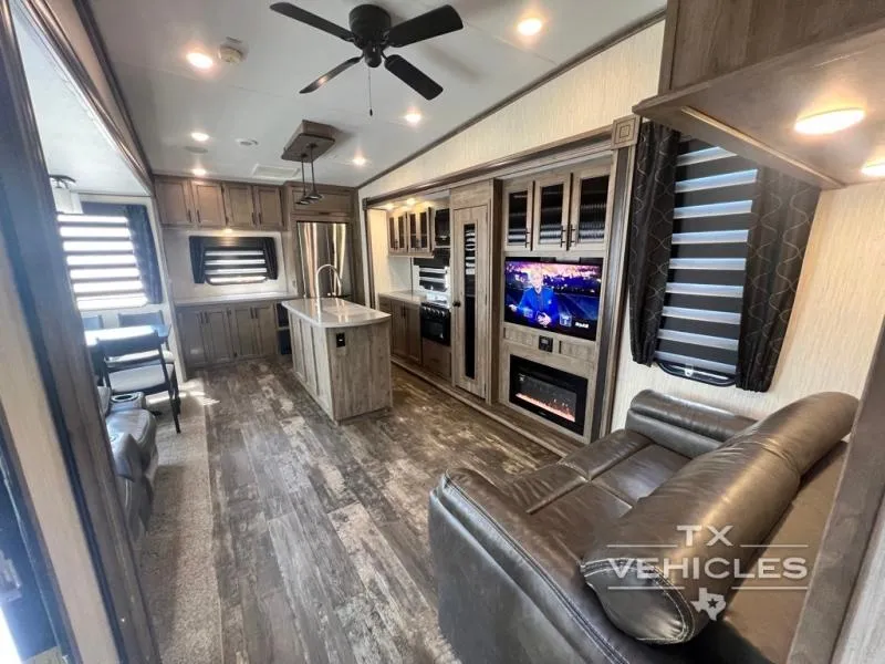 2020 Forest River RV Sabre 31IKT - Main photo