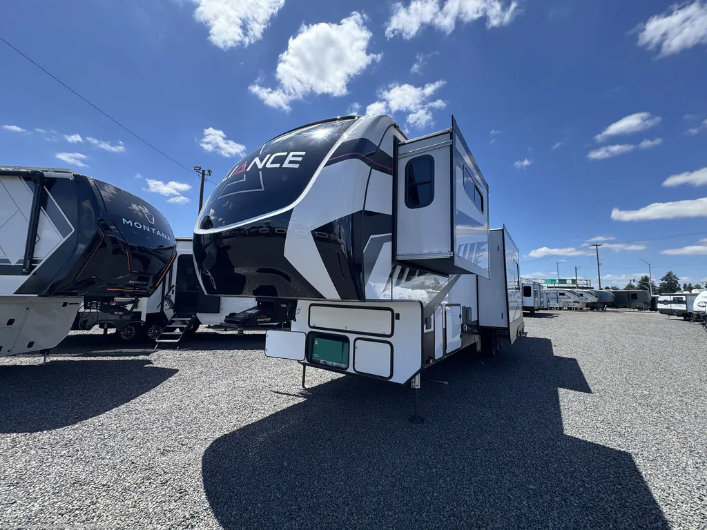 2023 Alliance RV Valor 42V13, Photos photo 4