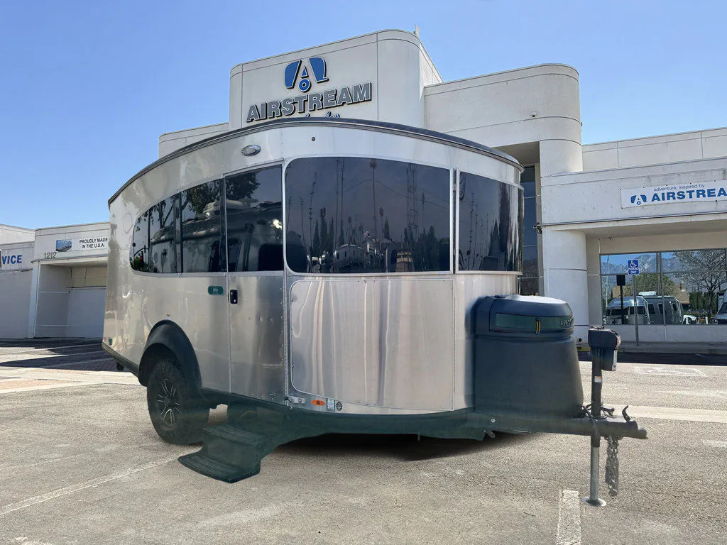 2025 Airstream REI Special Edition 20X - Photo 2
