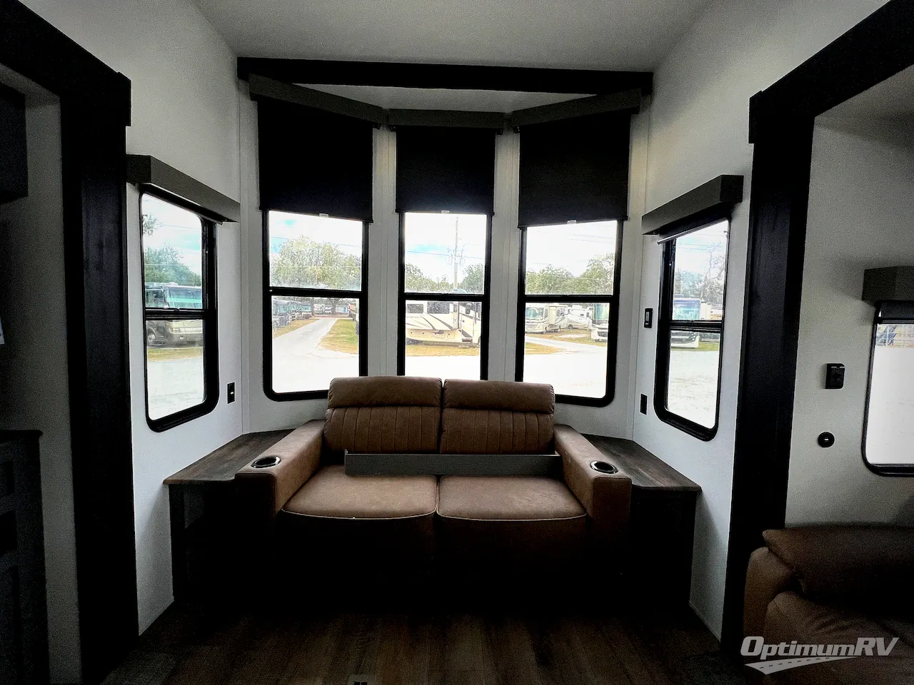 2026 Forest River Puma Vista 402LFT — Photo 5