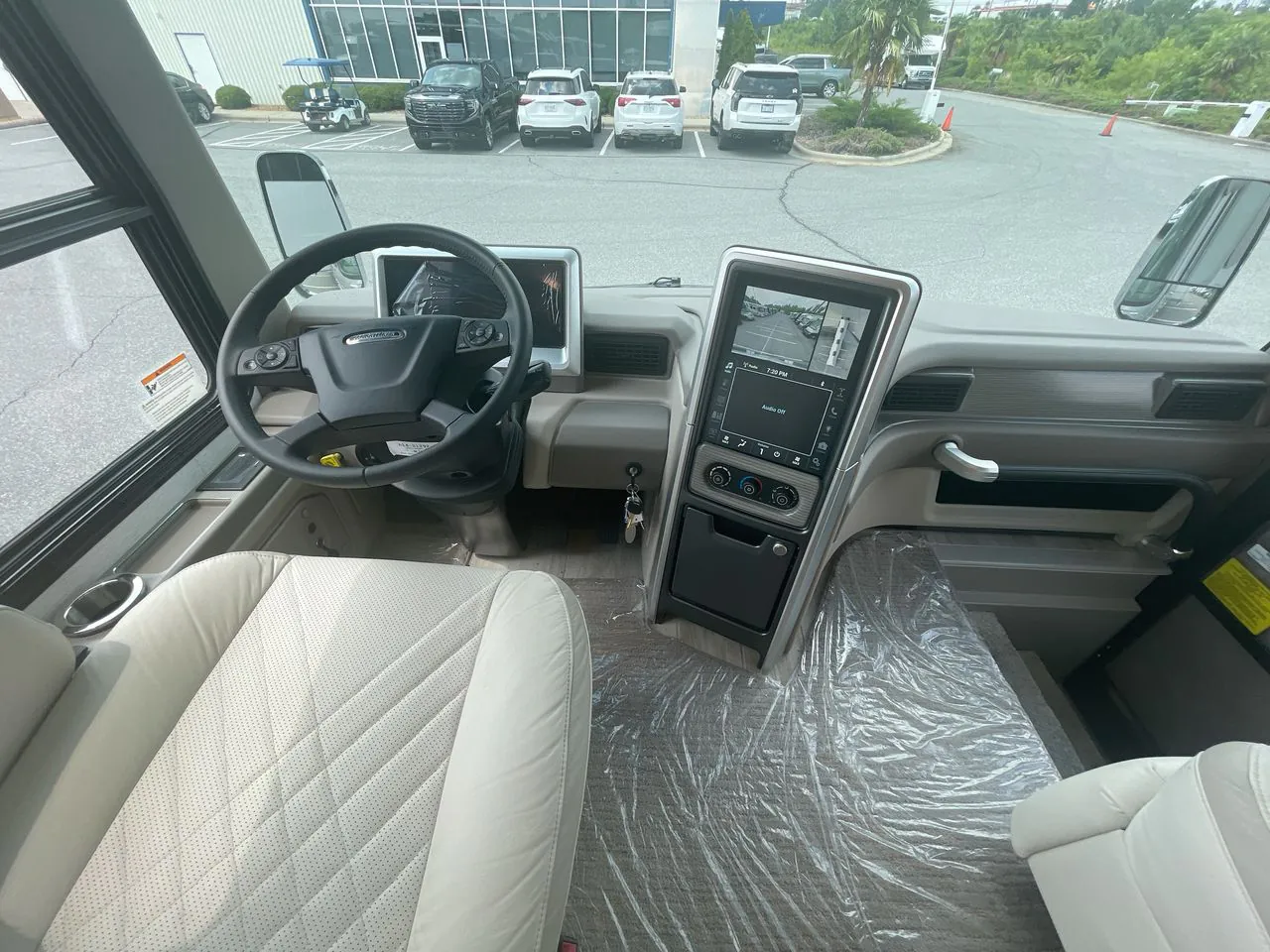 2026 Entegra Coach Anthem 44V - Photo 4