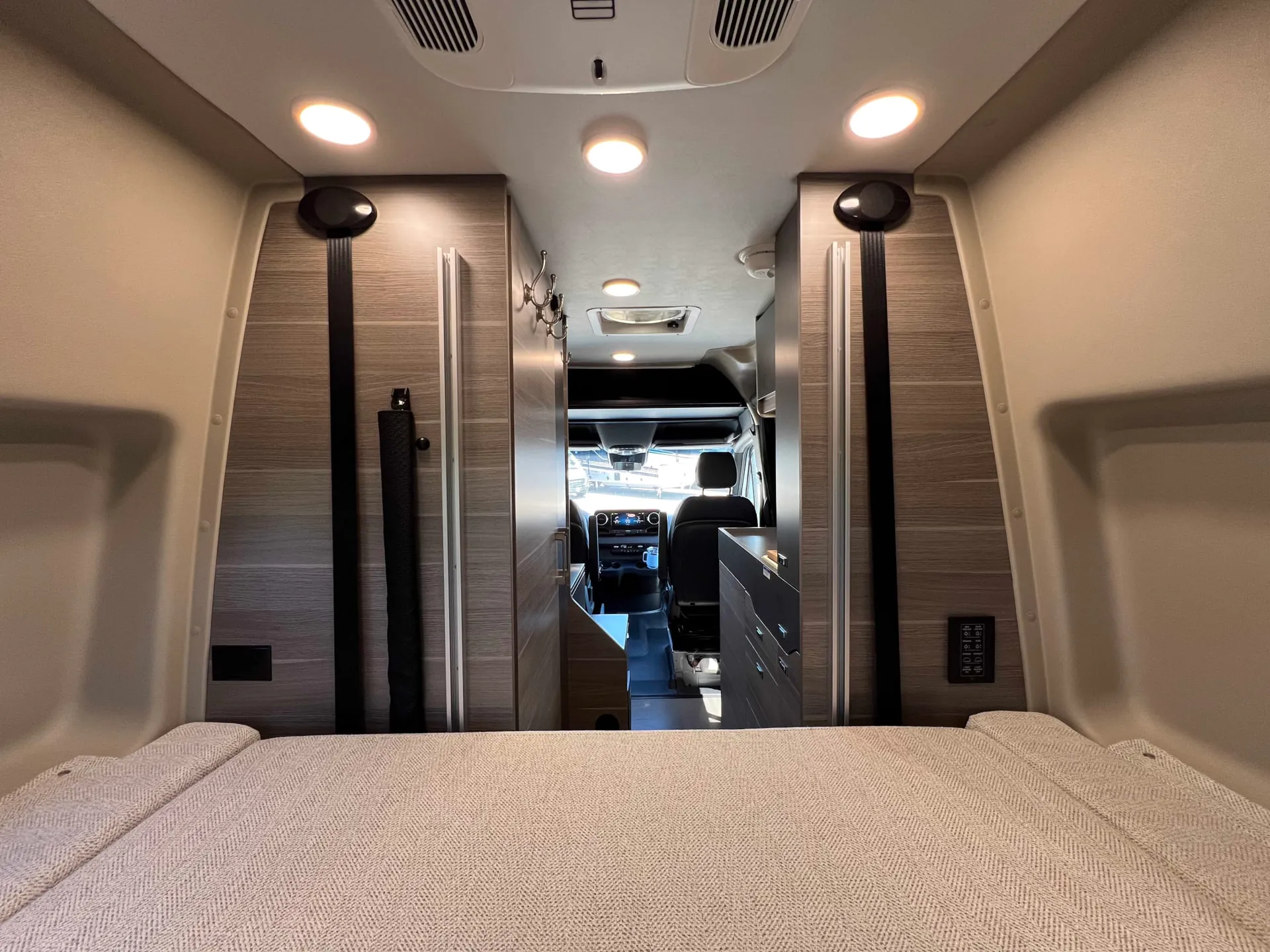 2025 Entegra Coach Launch 19YG - Photo 4
