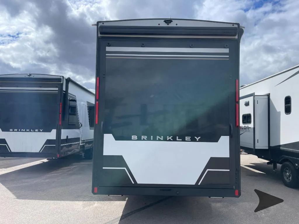 2026 Brinkley Model G 3950, Photos photo 5