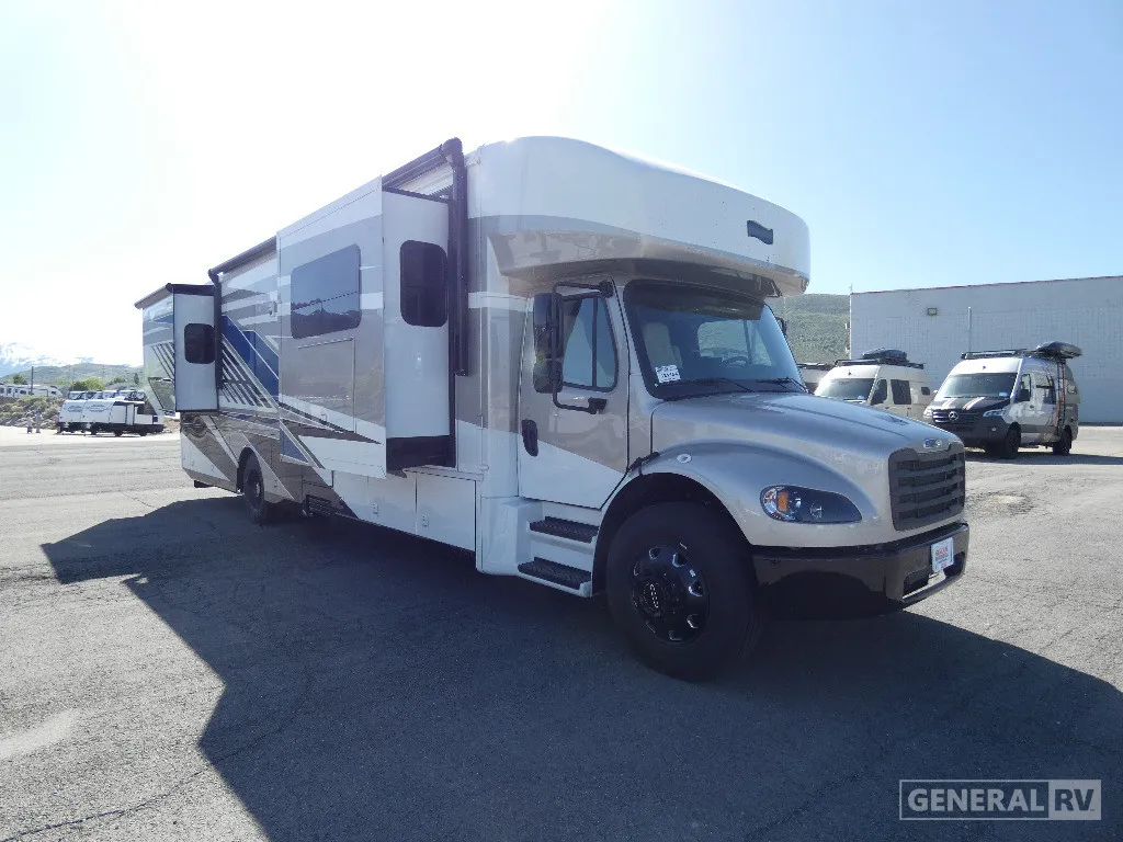 2026 Newmar Grand Star 3940 - Photo 2