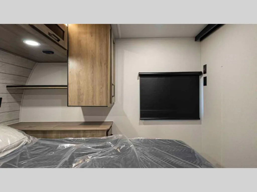 2026 Forest River Solaire 2430BHS, Photos photo 34
