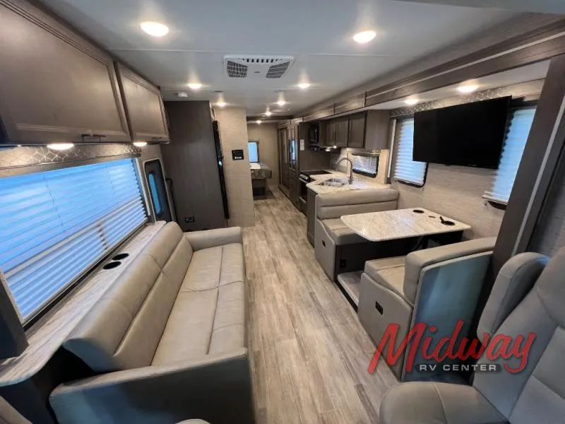 2023 Thor Motor Coach Freedom Traveler A30 - Photo 4