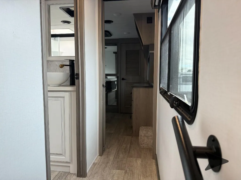 2022 Keystone Montana 3231CK, Photos photo 55