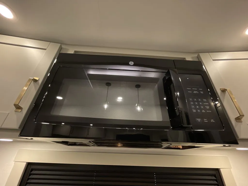 2026 Brinkley Model Z 3515, Photos photo 10