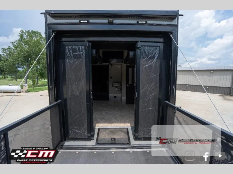 2016 Keystone RV Fuzion Used    414 Chrome - Photo 3