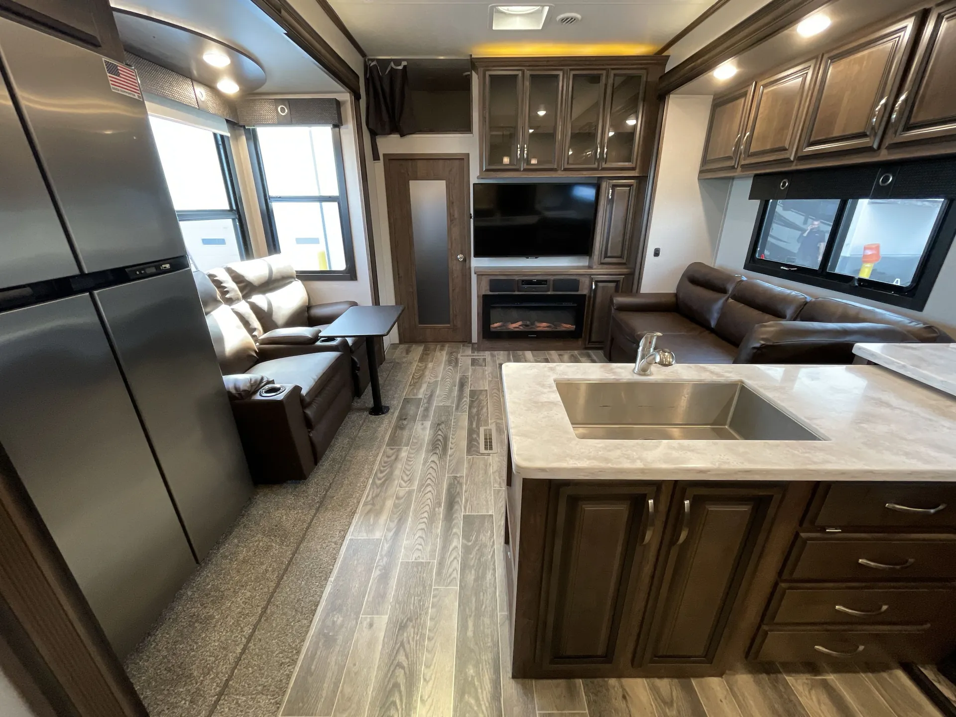 2020 K-Z Venom 4114TK — living area main