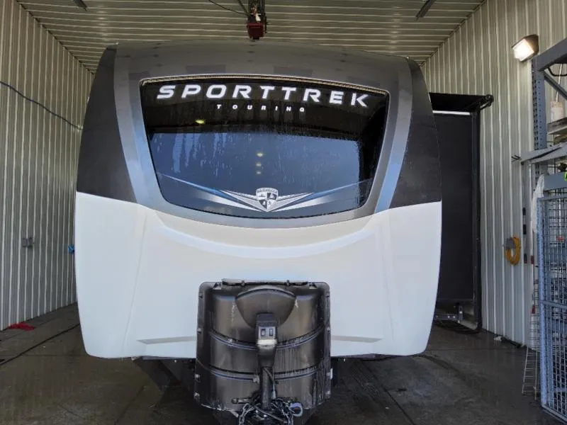 2021 Venture RV SportTrek Touring Edition 302VRB - Photo 3