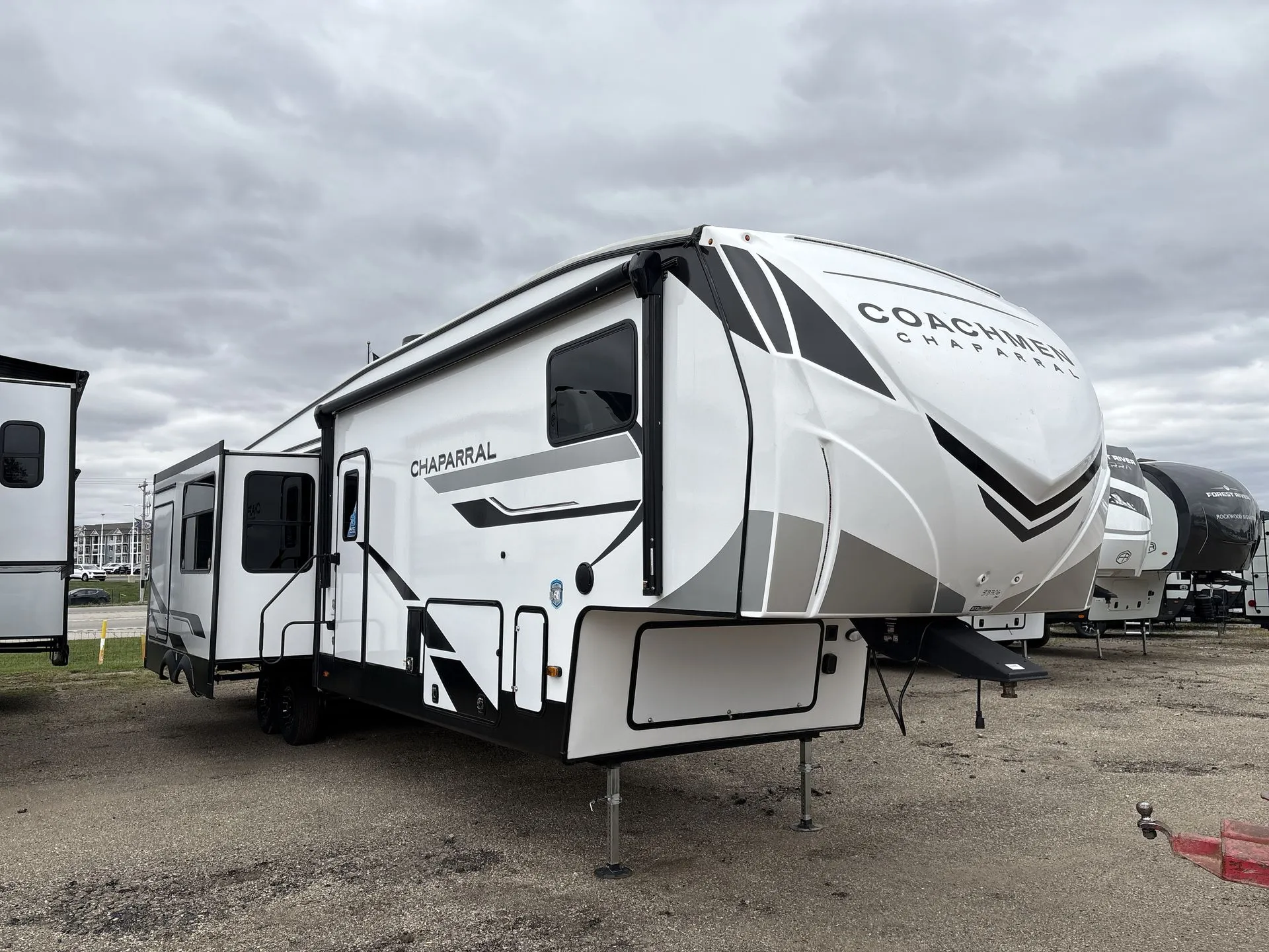 2026 Coachmen Chaparral 373MBRB - Photo 2