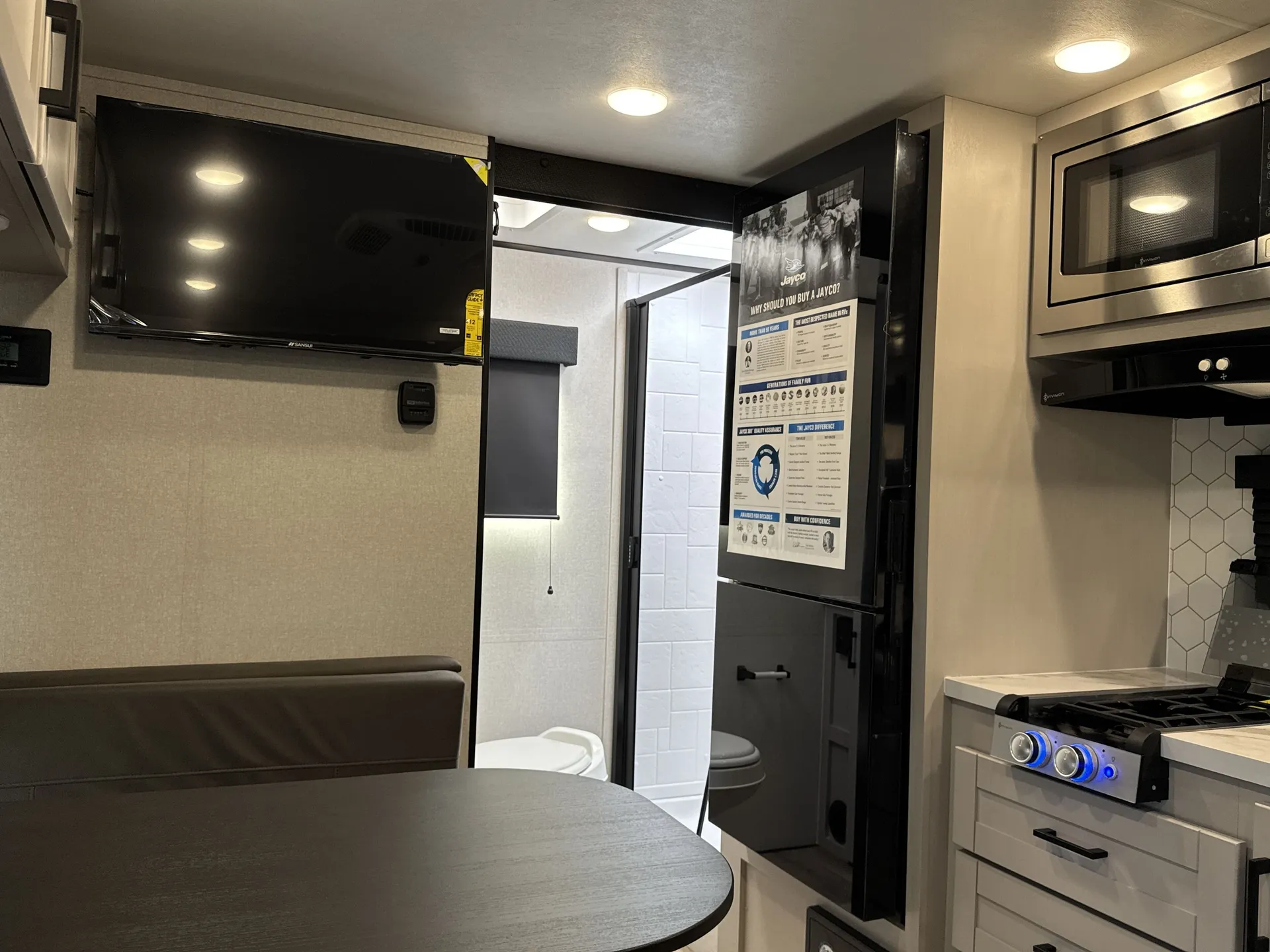 2026 Jayco Jay Feather Air 15MRB — wide interior living