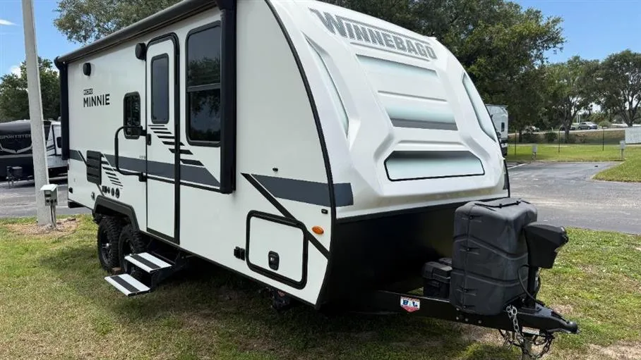 2022 Winnebago Micro Minnie 2108FBS - Photo 2