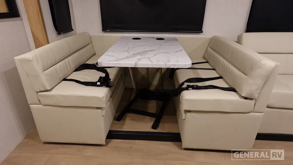 2027 NeXus RV Maximus 34MX, Photos photo 16