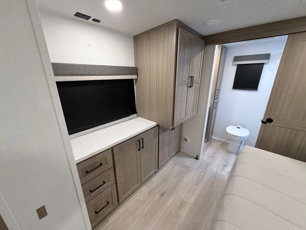 2027 Forest River Rockwood Mini Lite 2523MBR, Photos photo 12