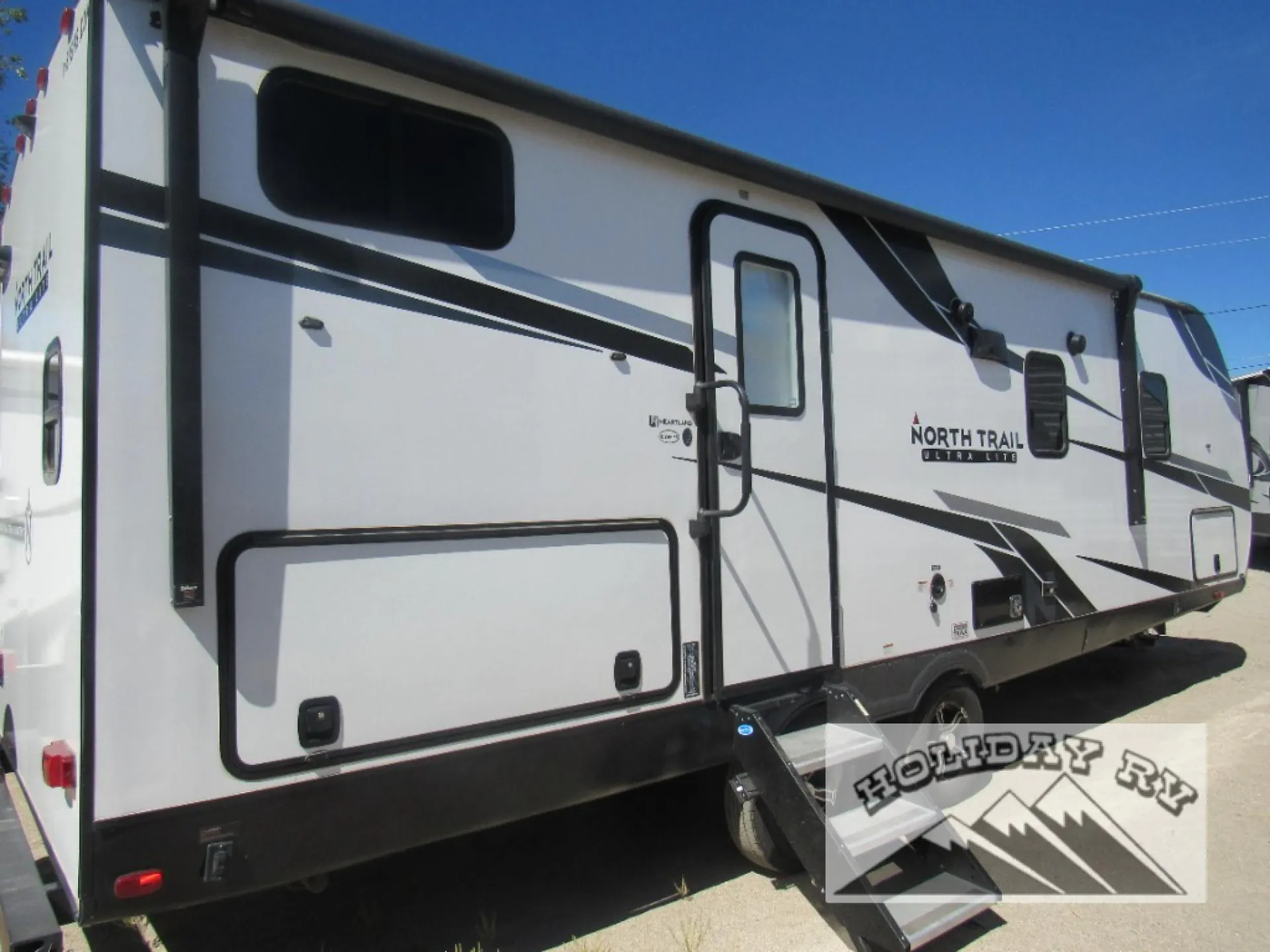2024 Heartland North Trail Ultra-Lite NT 25BHPS - Photo 3