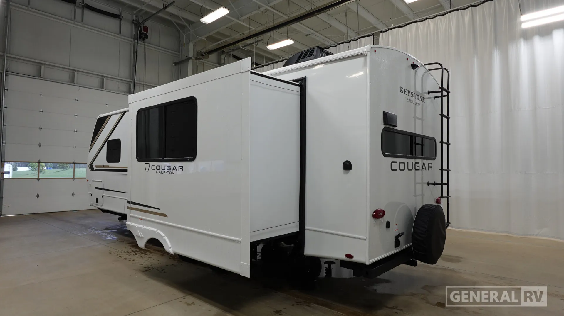 2026 Keystone Cougar Half Ton 25MLE - Photo 4