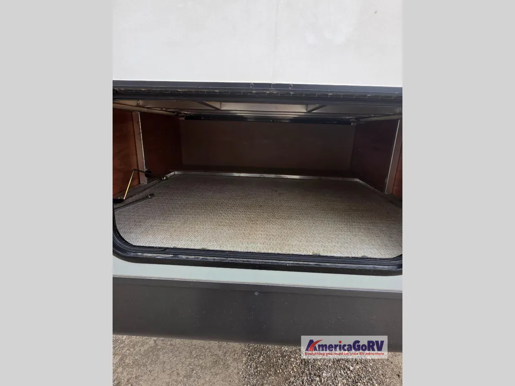 2023 Forest River Rockwood Mini Lite 2516S, Photos photo 6