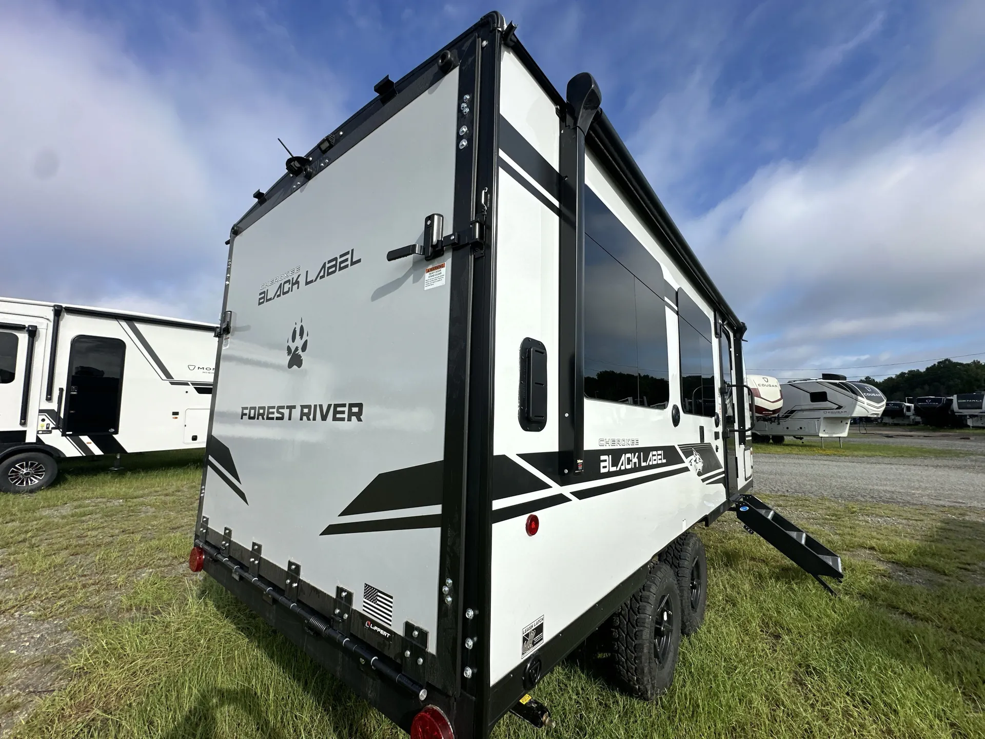 2027 Forest River Cherokee Grey Wolf Black Label 18RRBL — living area main