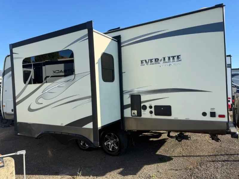 2016 EverGreen RV Ever-Lite 232RBS - Photo 2