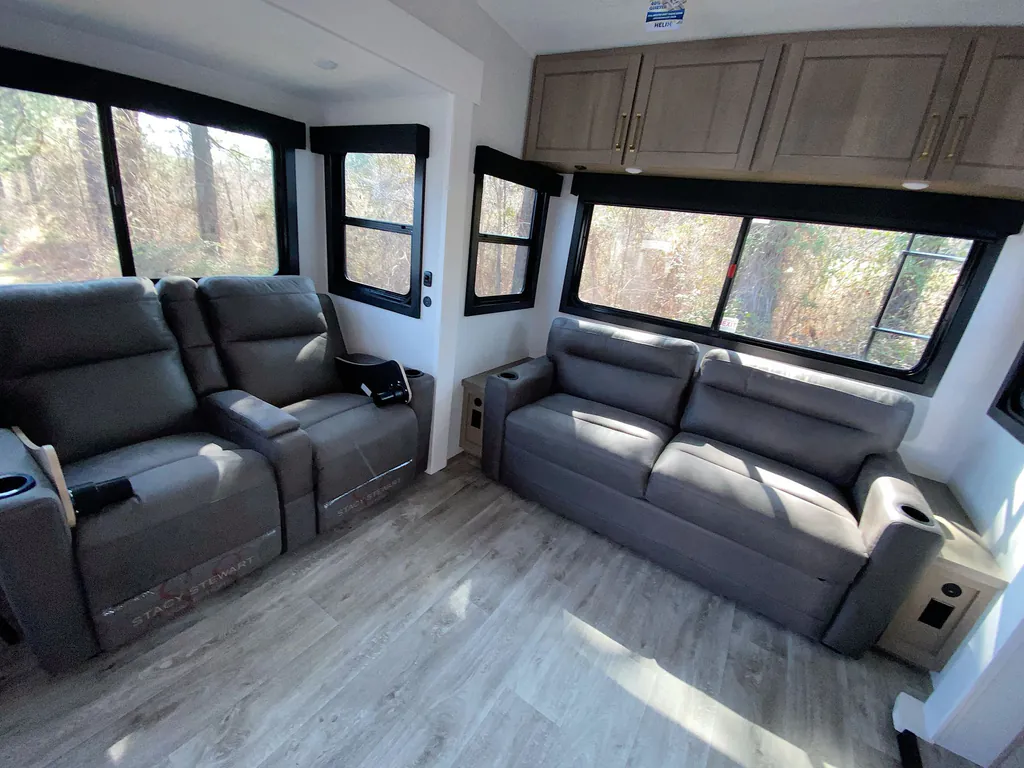 2026 Jayco Eagle 321RSTS, Photos photo 11