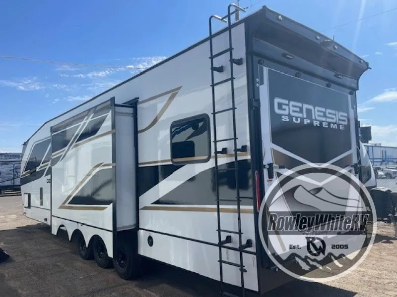 2027 Genesis Supreme Genesis Supreme 3215FSXL - Photo 4