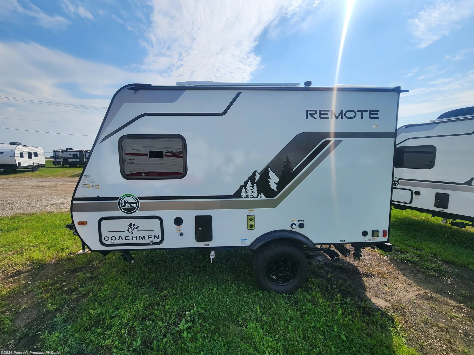 2027 Coachmen Remote 121R - Photo 4