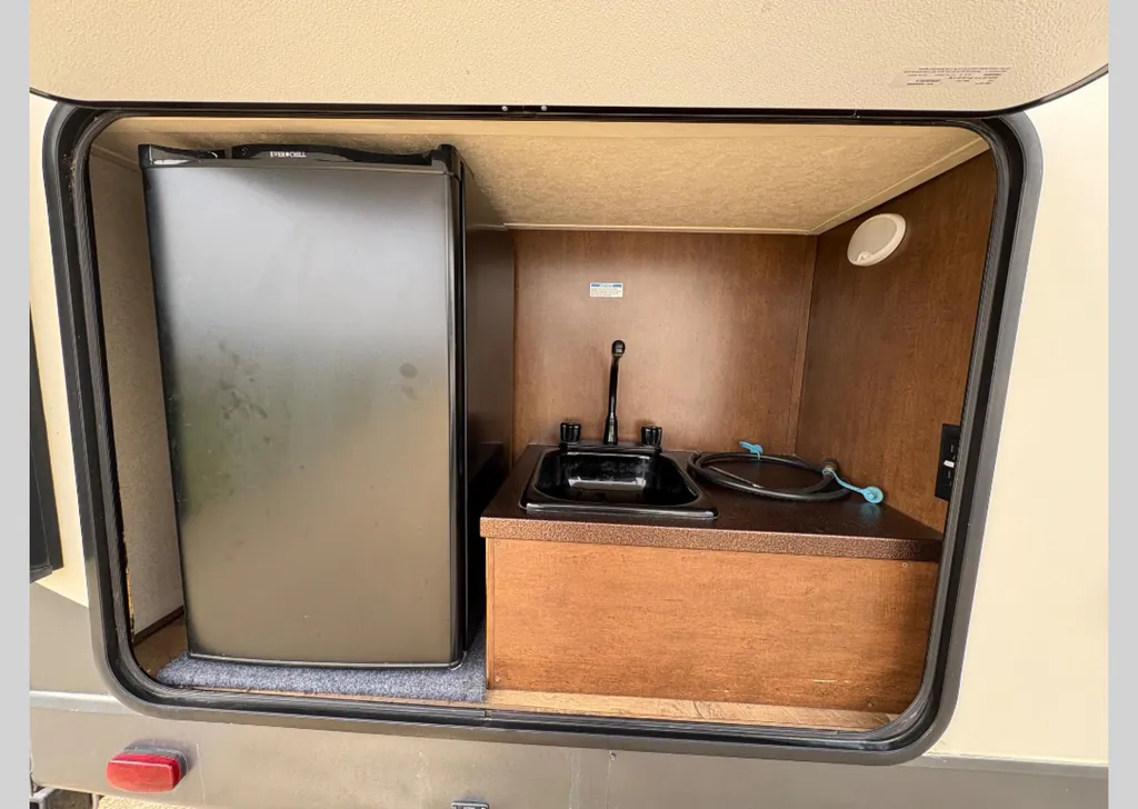 2018 Forest River Salem Hemisphere Lite 282RK, Photos photo 6