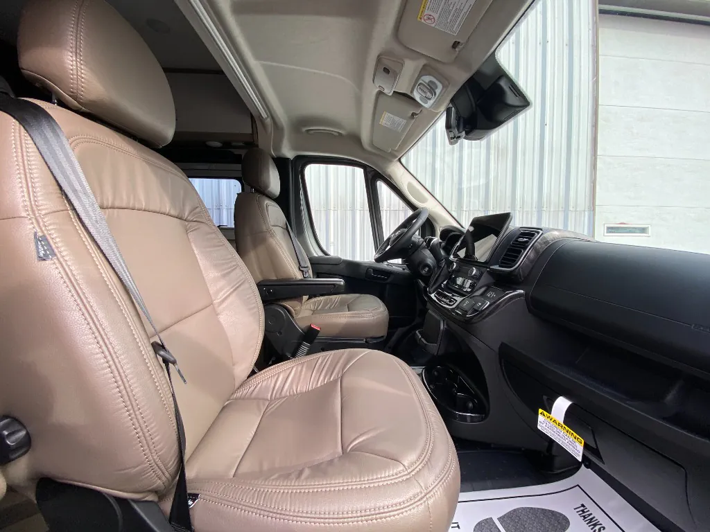 2025 Winnebago Travato 59G, Photos photo 59