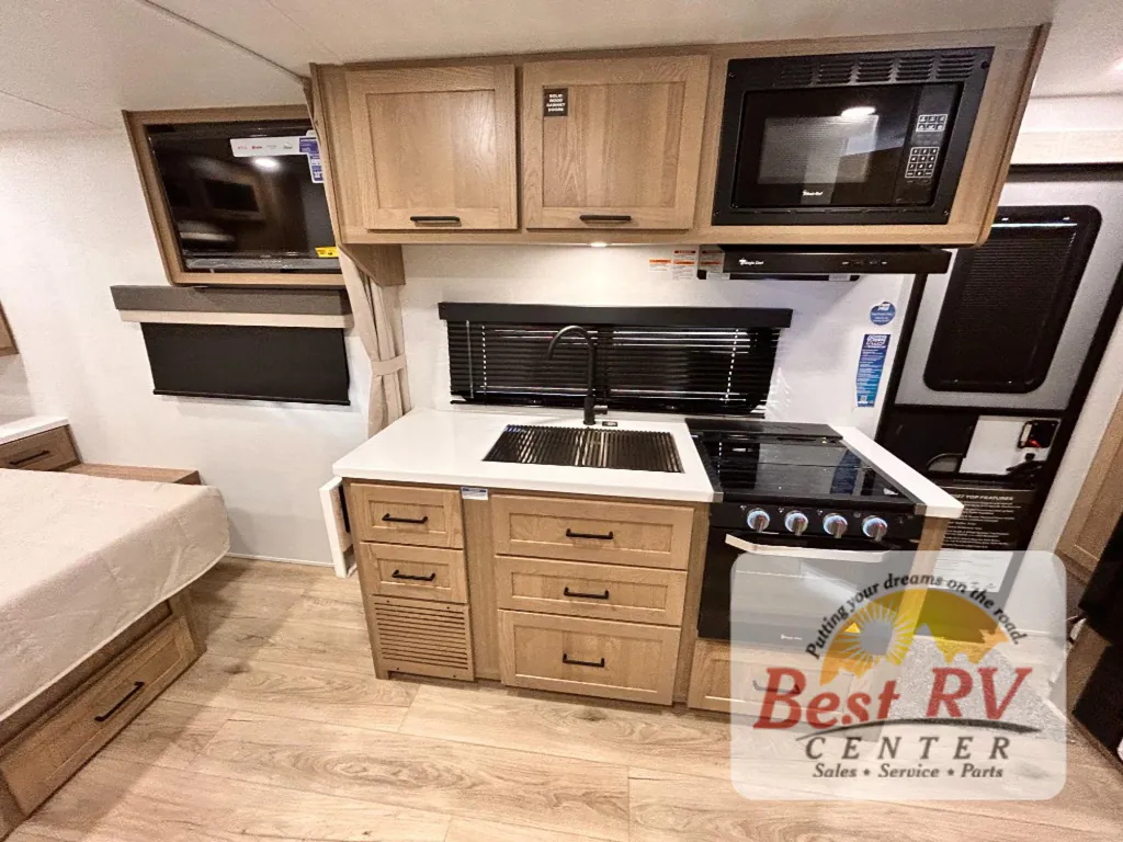 2027 Forest River Rockwood Mini Lite 2109S, Photos photo 39