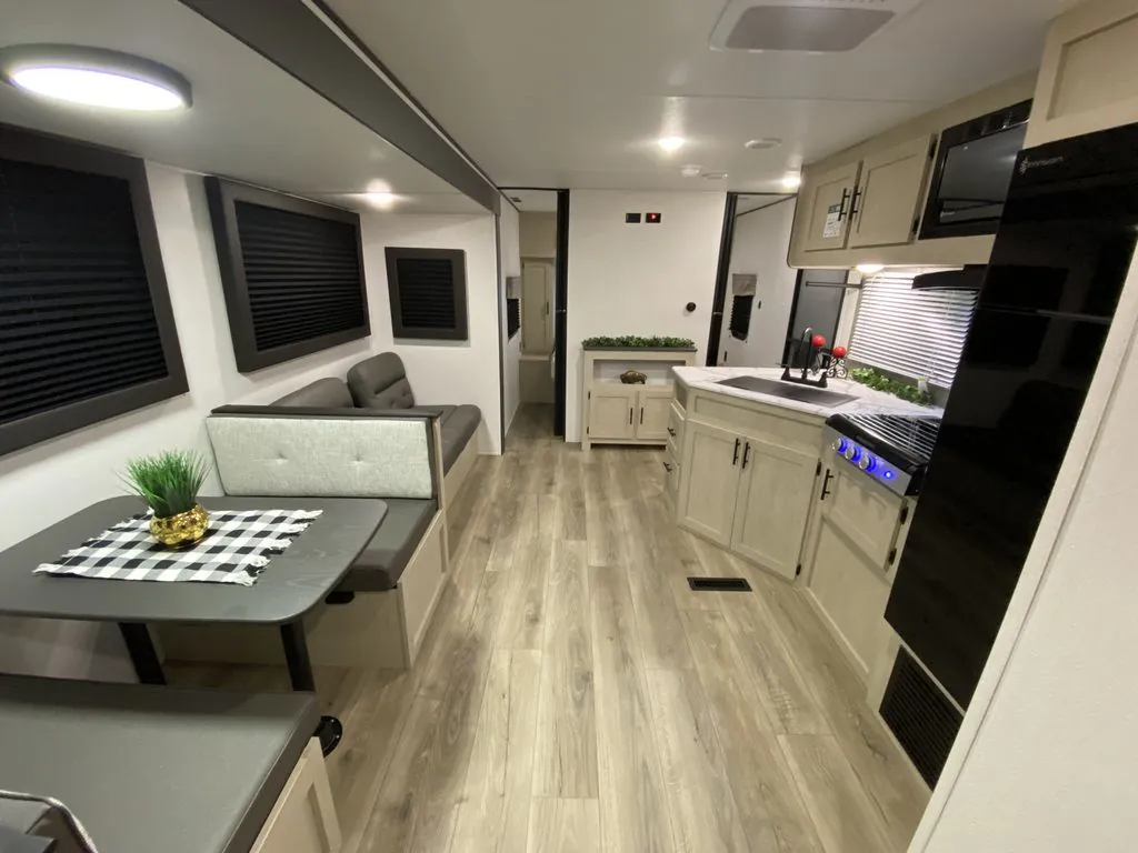 2026 Shasta RVs i-5 Edition 530BQB, Photos photo 26