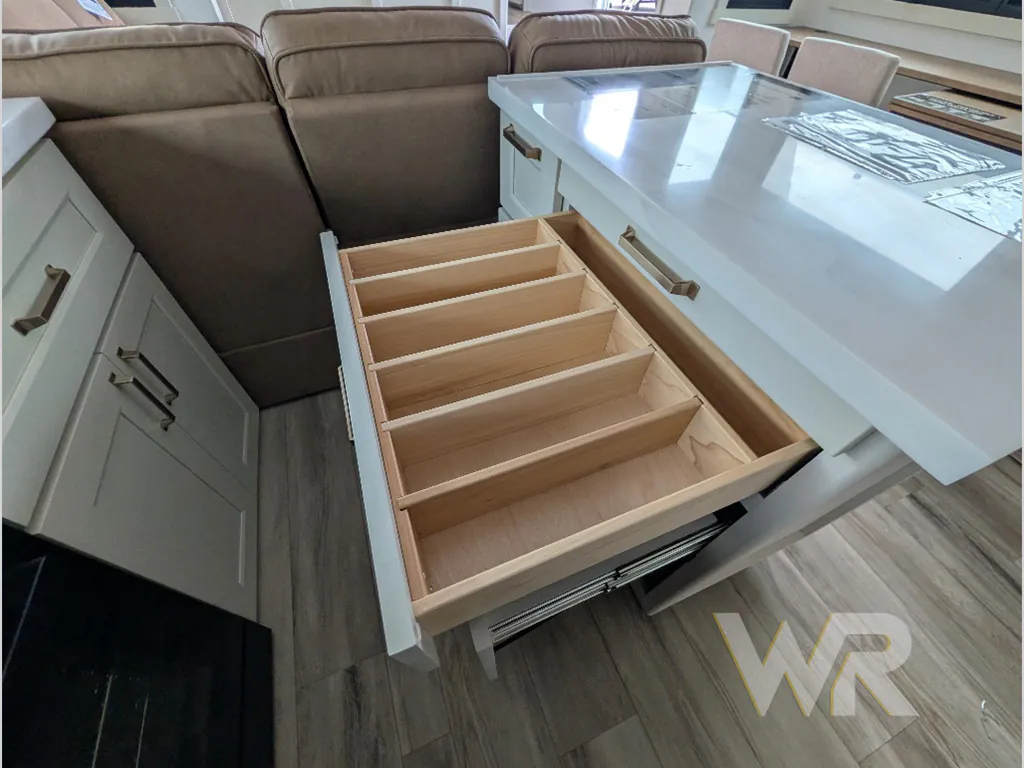 2027 Brinkley Model G 3970, Photos photo 44