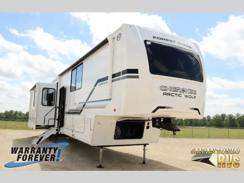 2026 Forest River RV Cherokee Arctic Wolf 387ML - Main photo