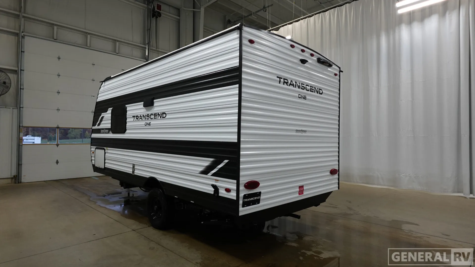 2026 Grand Design Transcend One 151RB - Photo 4