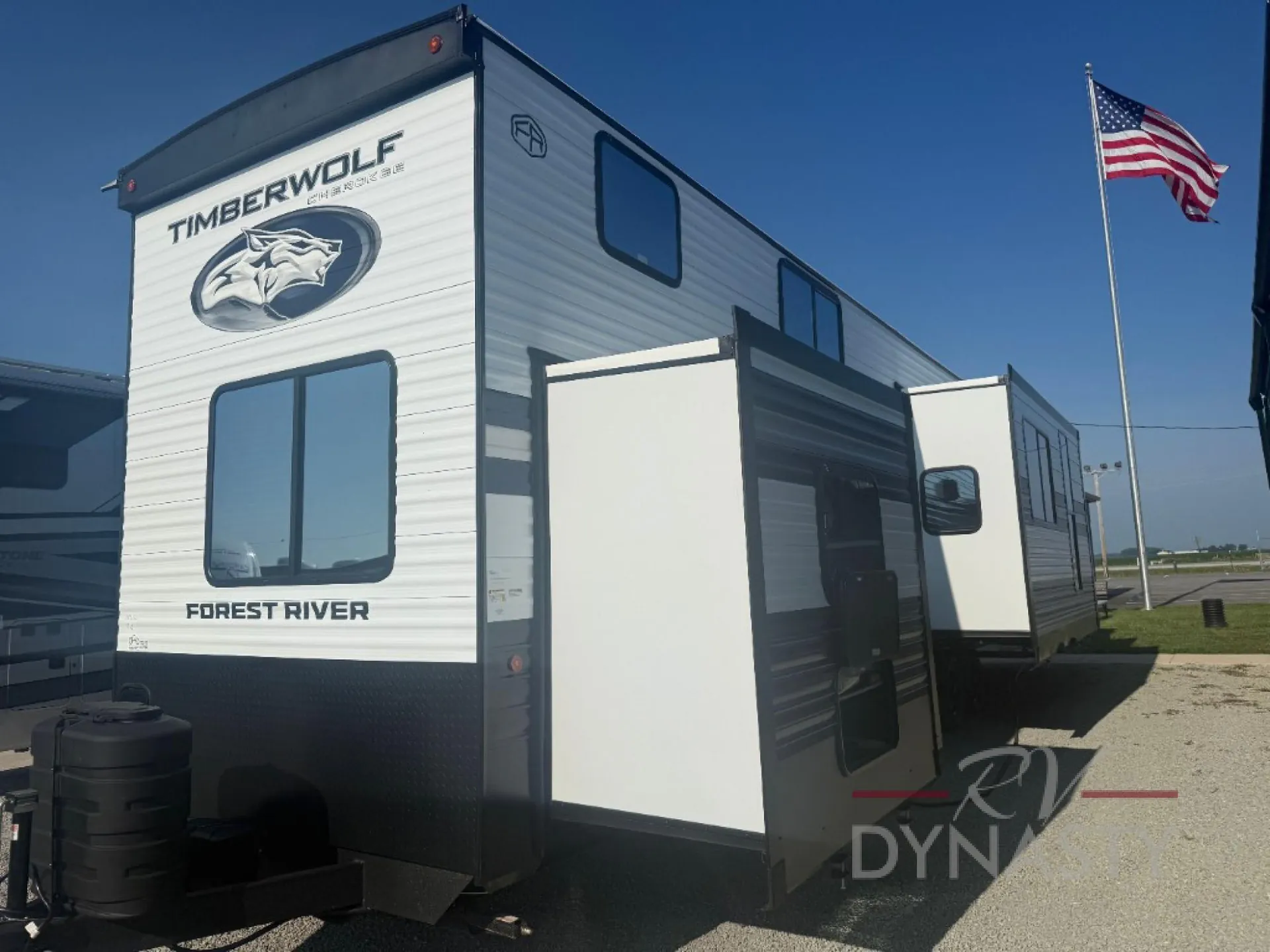 2027 Forest River Cherokee Timberwolf 39AL - Photo 3